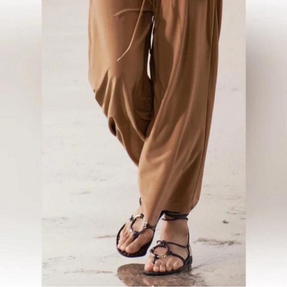 ZARA FLAT LEATHER SANDALS WITH DECORATIVE DETAIL - Picture 3 of 14